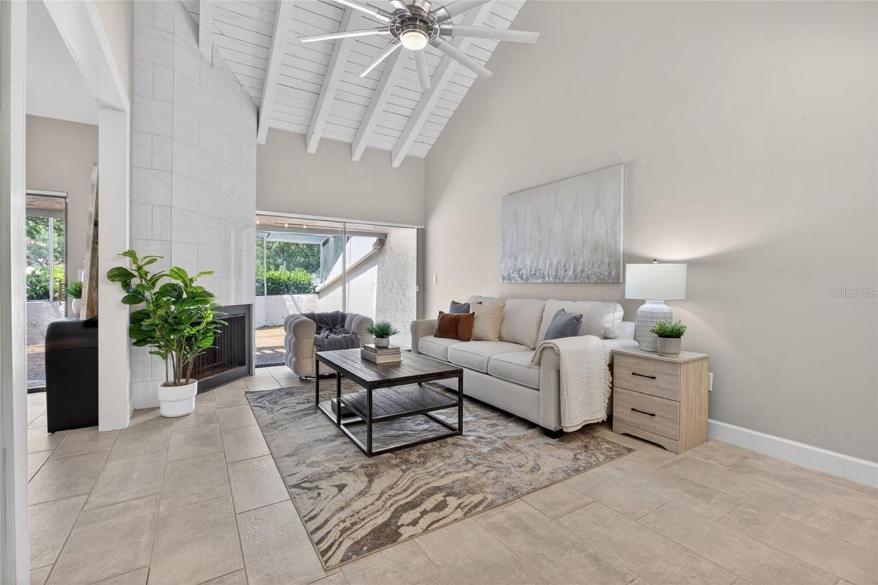 4203 Fairway Run , Tampa, FL 33618 Photo