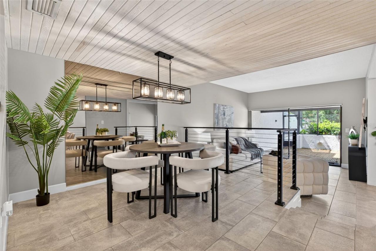 4203 Fairway Run , Tampa, FL 33618 Photo