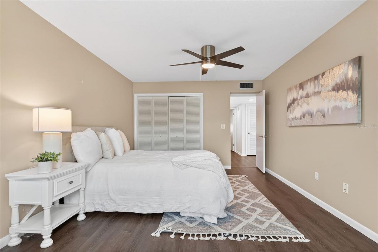 4203 Fairway Run , Tampa, FL 33618 Photo