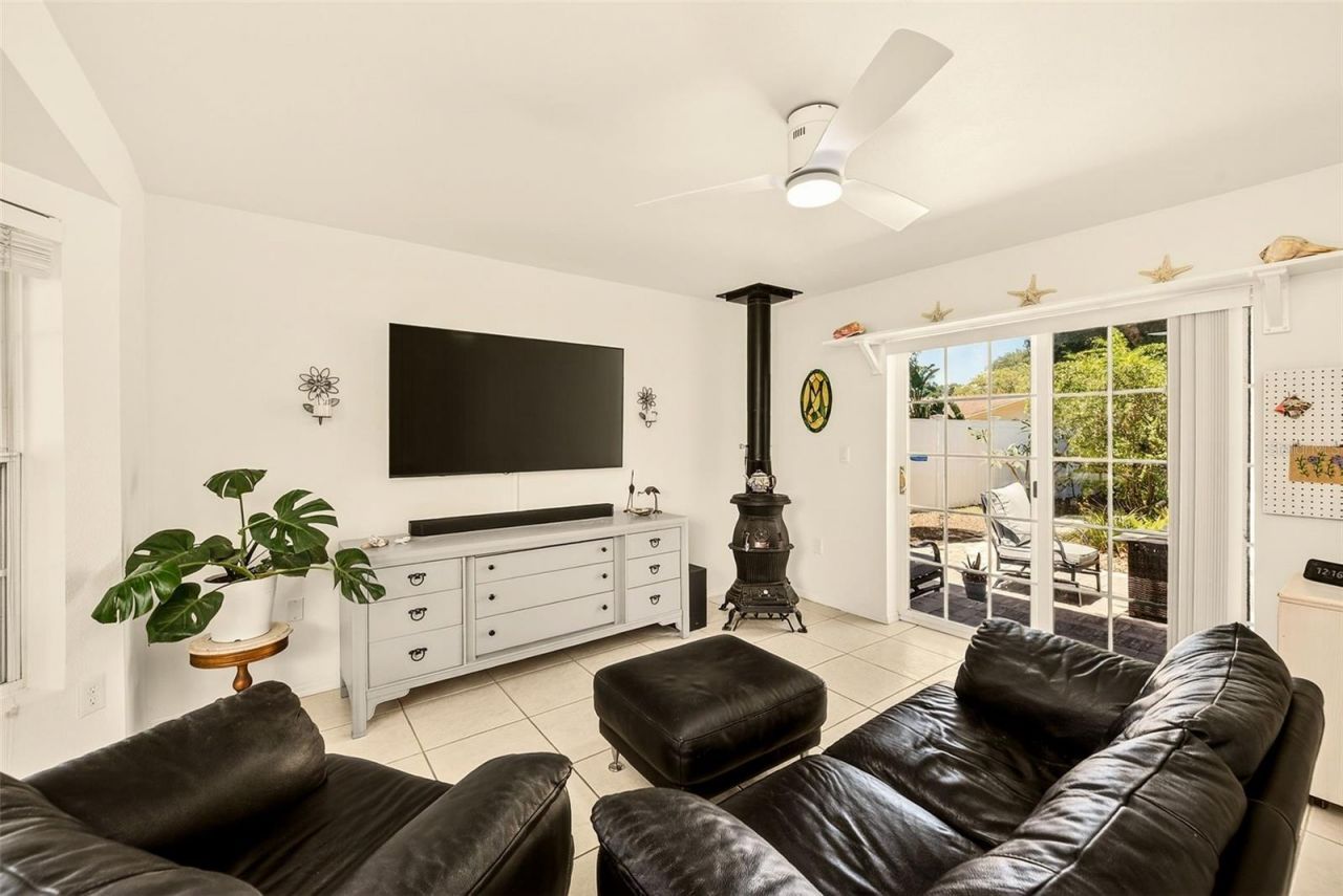 486 Belmist Court , Dunedin, FL 34698 Photo