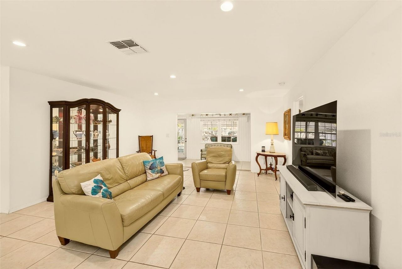 486 Belmist Court , Dunedin, FL 34698 Photo