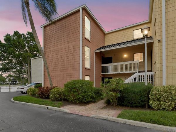 2424 W TAMPA BAY BOULEVARD , Unit I204, TAMPA, FL 33607