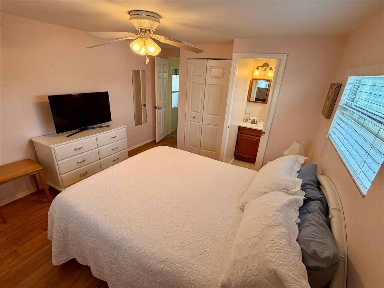 34527 Violet Drive N, Pinellas Park, FL 33781 Photo