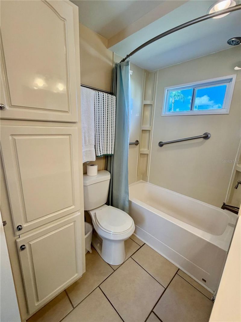 34527 Violet Drive N, Pinellas Park, FL 33781 Photo