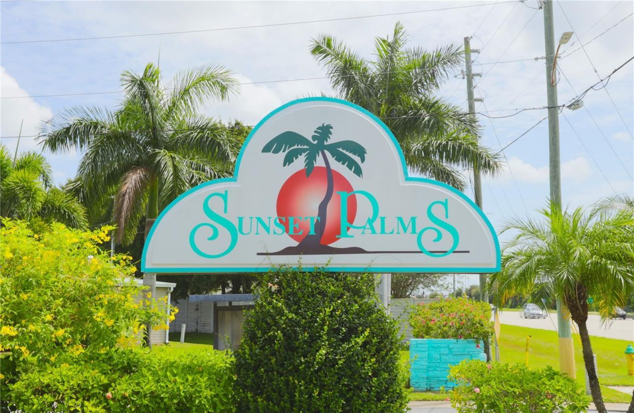 34527 Violet Drive N, Pinellas Park, FL 33781 Photo