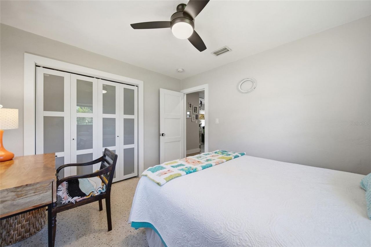 5548 Cedar Street Ne, Saint Petersburg, FL 33703 Photo
