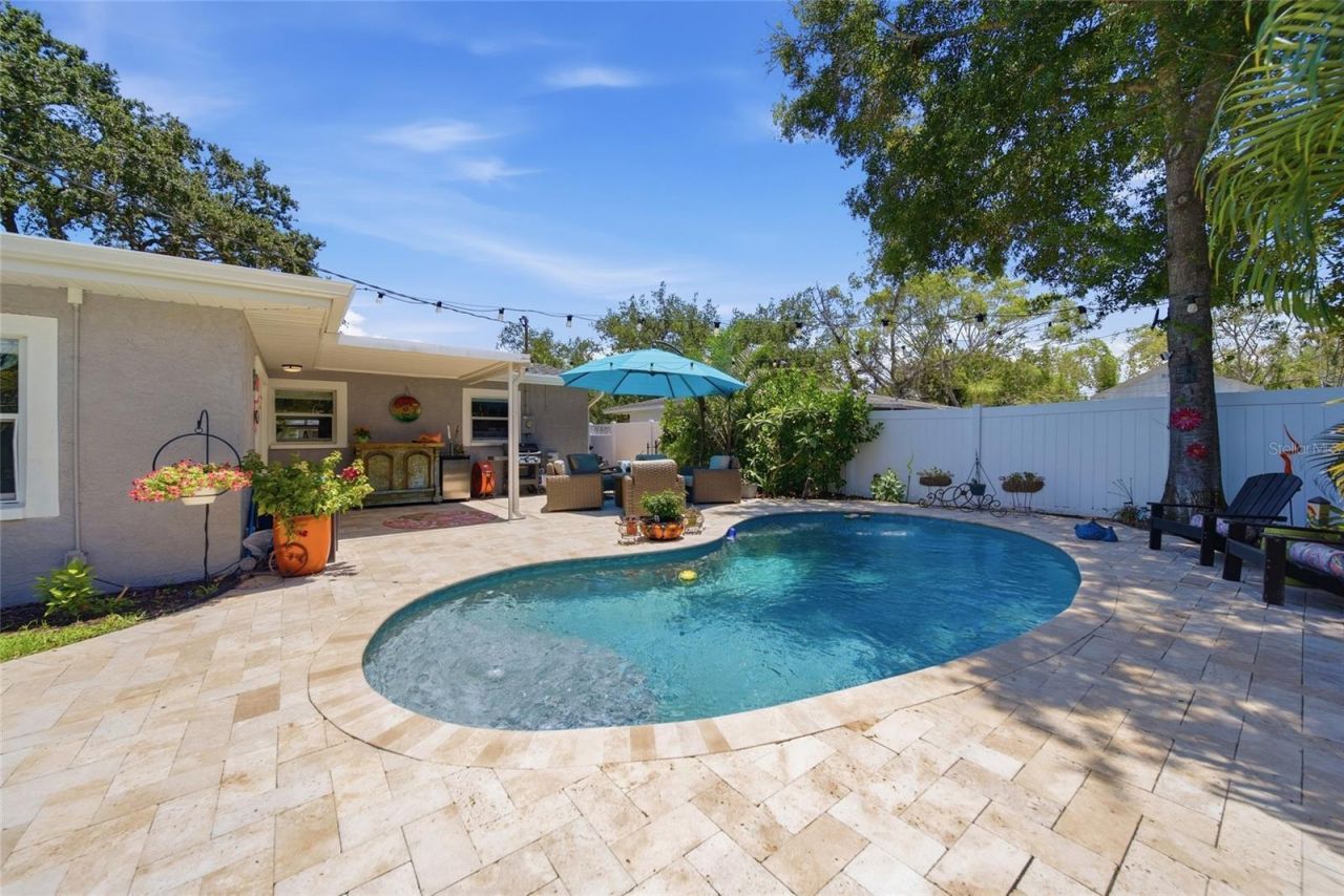 5548 Cedar Street Ne, Saint Petersburg, FL 33703 Photo