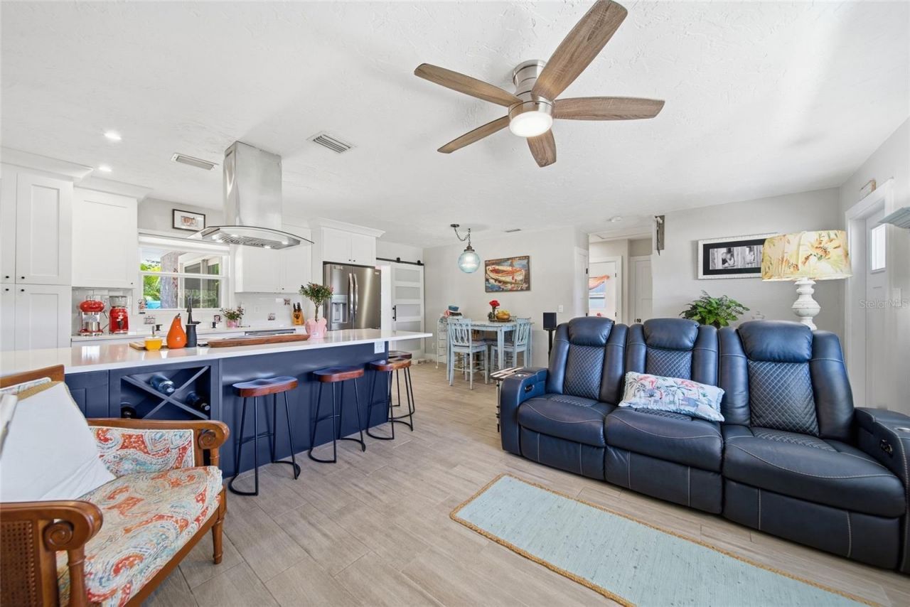 5548 Cedar Street Ne, Saint Petersburg, FL 33703 Photo