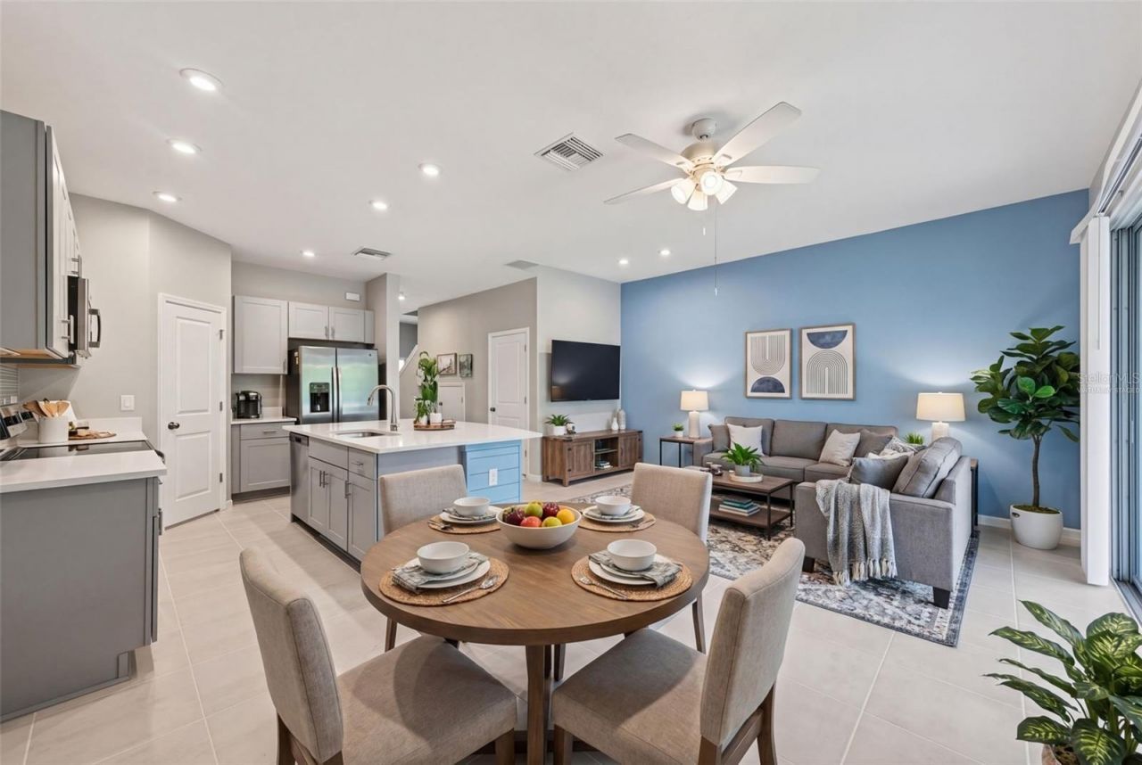 6425 Fairmont Lane, Palmetto, FL 34221 Photo