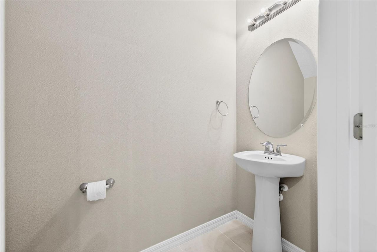 6425 Fairmont Lane, Palmetto, FL 34221 Photo