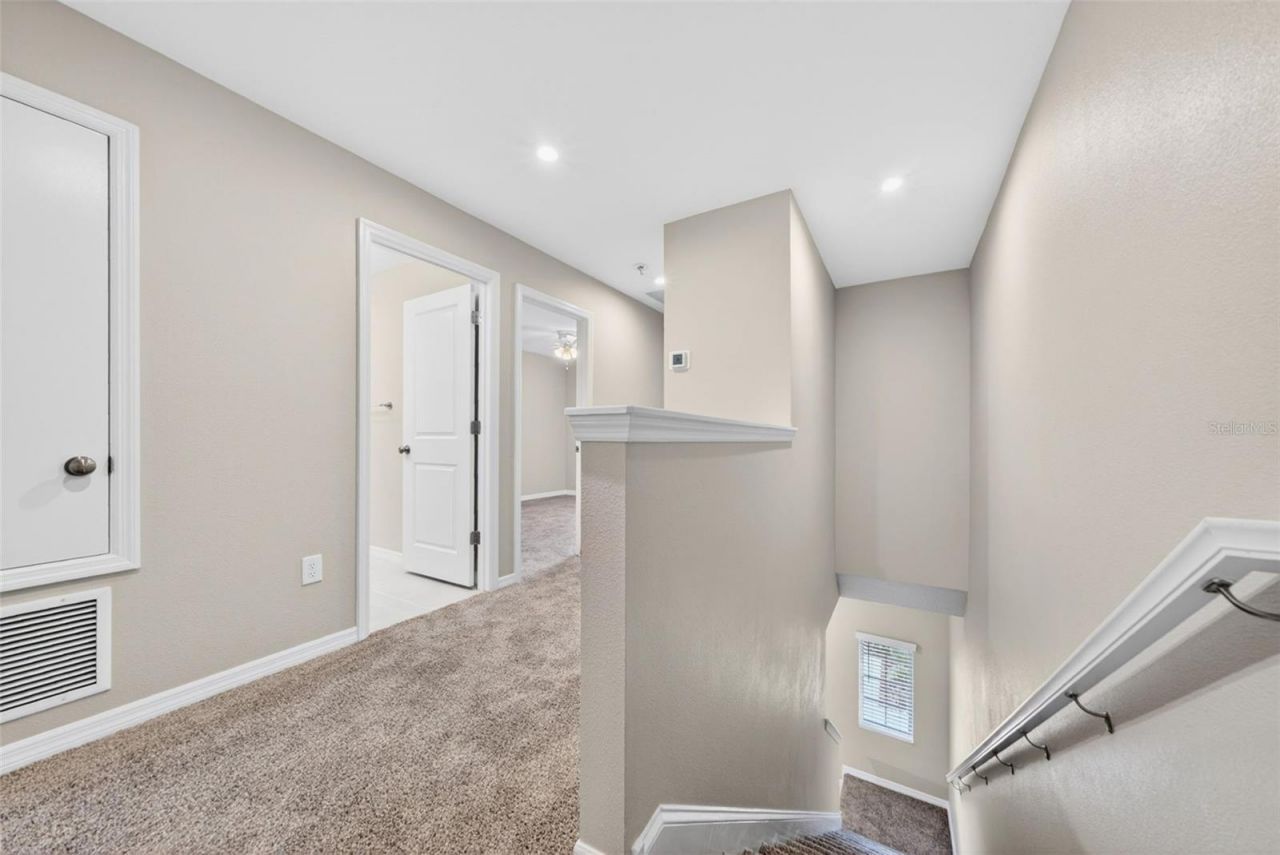 6425 Fairmont Lane, Palmetto, FL 34221 Photo