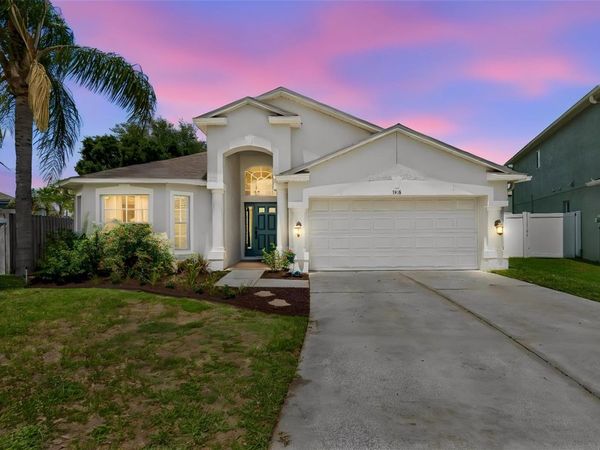 3318 CLOVER BLOSSOM CIRCLE , LAND O LAKES, FL 34638
