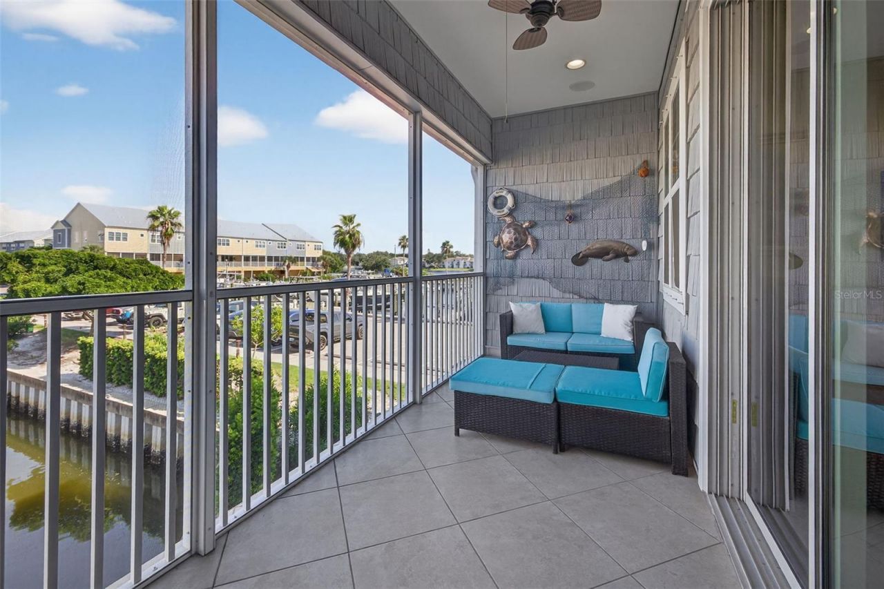6080 Moorings Drive S, Saint Petersburg, FL 33712 Photo
