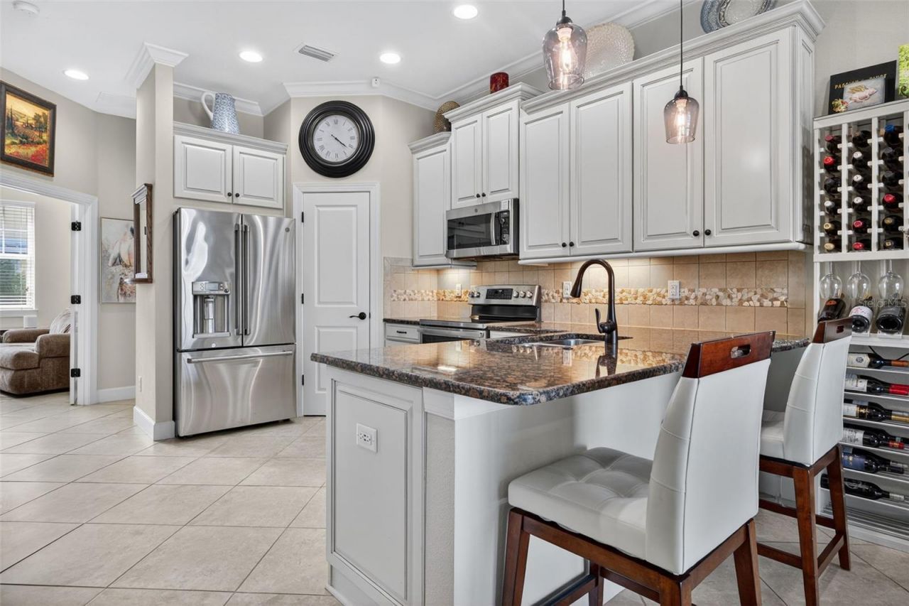 6080 Moorings Drive S, Saint Petersburg, FL 33712 Photo