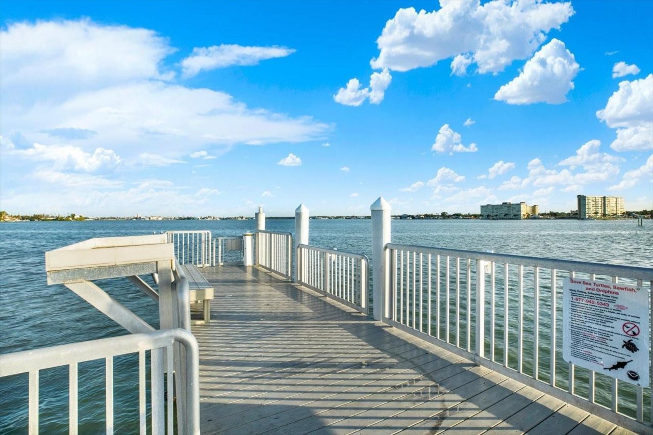 169 Medallion Boulevard , Unit E, Madeira Beach, FL 33708 Photo