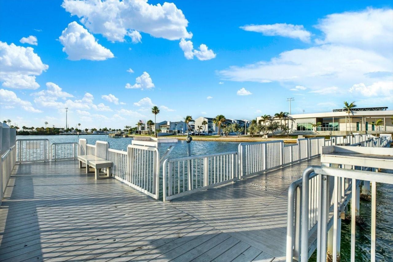 169 Medallion Boulevard , Unit E, Madeira Beach, FL 33708 Photo