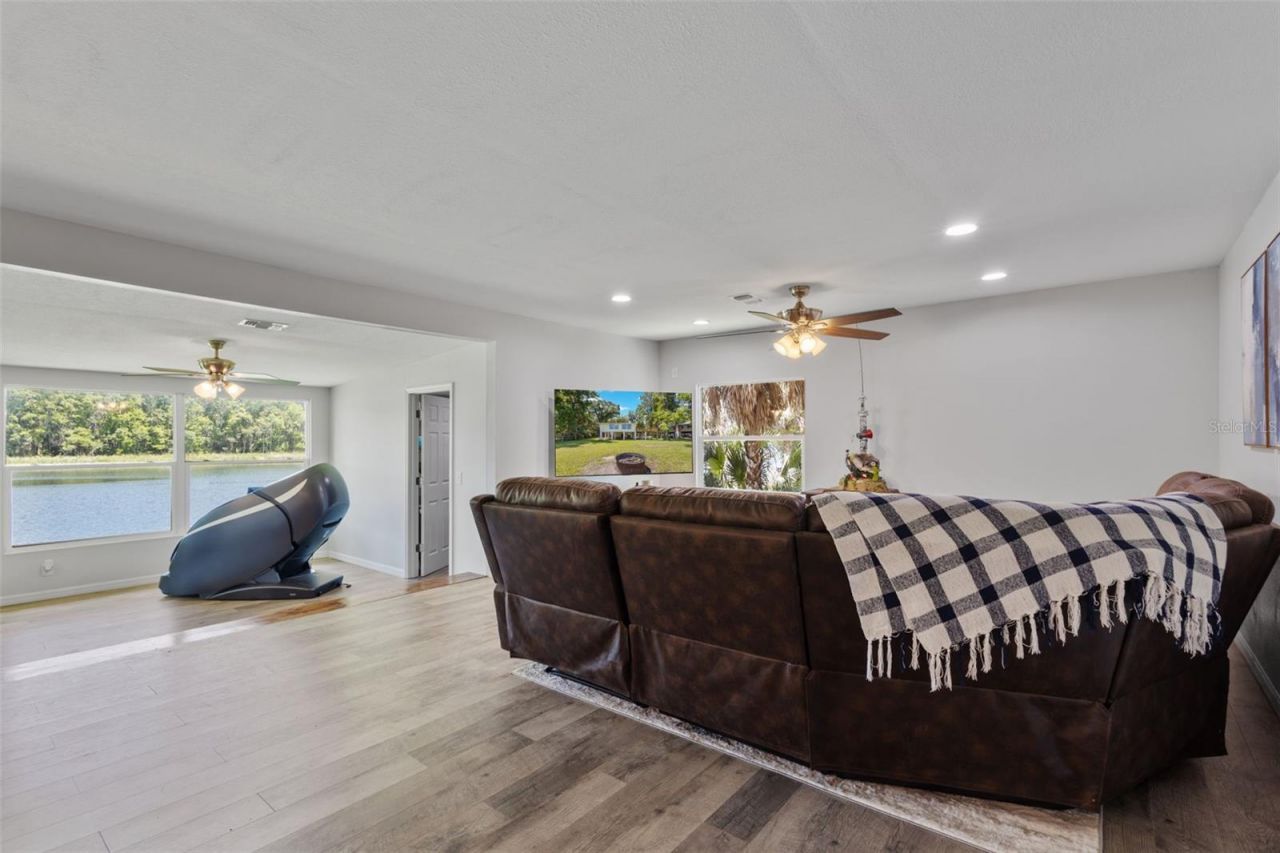 15471 NW 46th Lane, Chiefland, FL 32626 Photo