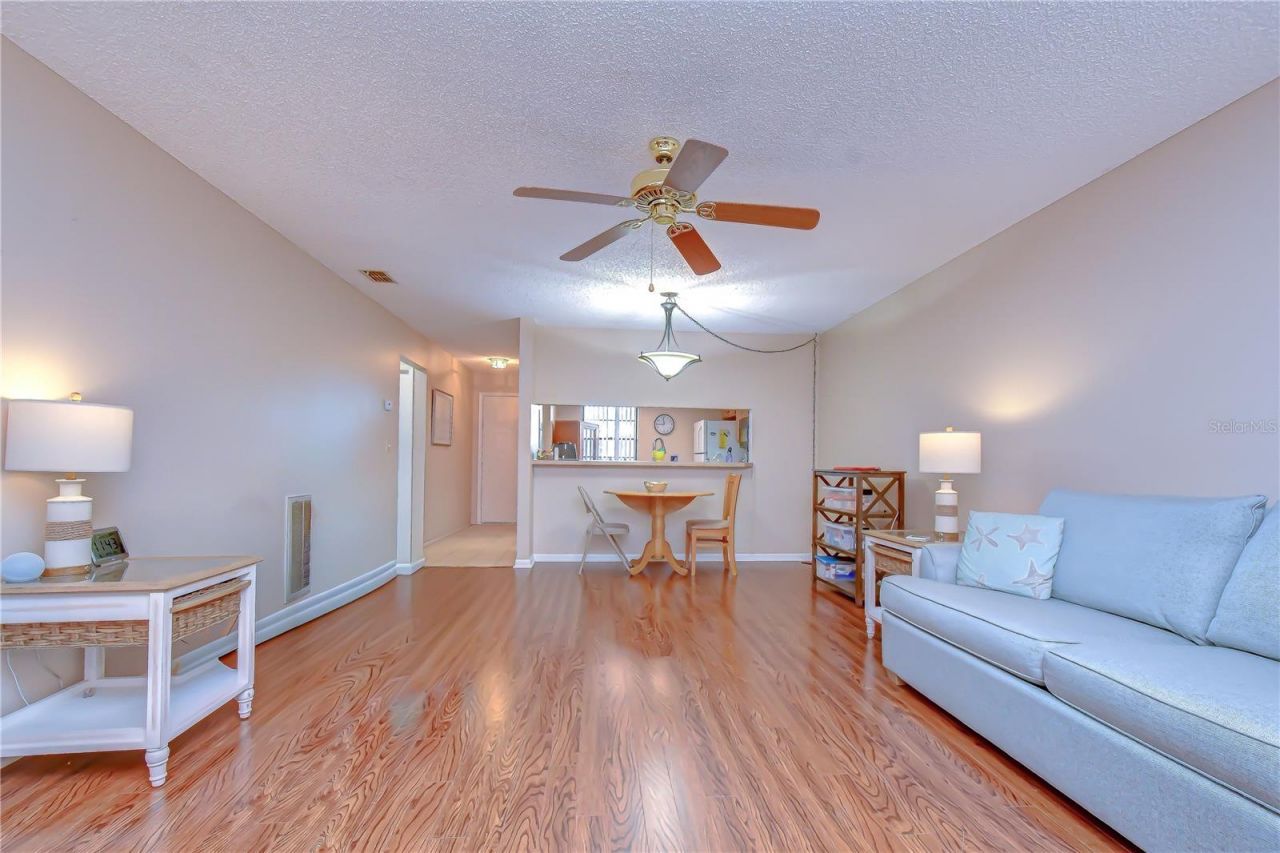 38235 Boxwood Drive , Unit 38235, Zephyrhills, FL 33542 Photo