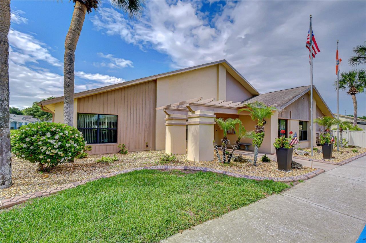 38235 Boxwood Drive , Unit 38235, Zephyrhills, FL 33542 Photo