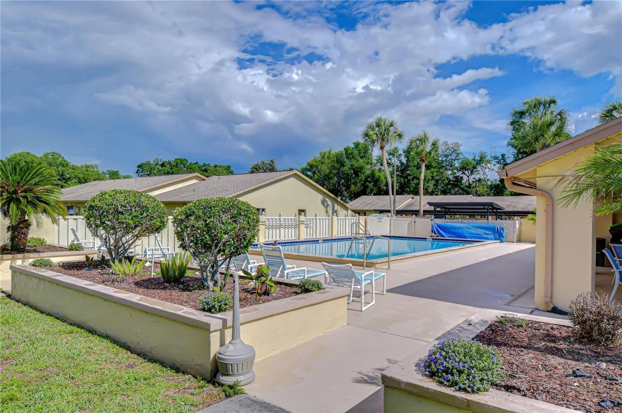 38235 Boxwood Drive , Unit 38235, Zephyrhills, FL 33542 Photo