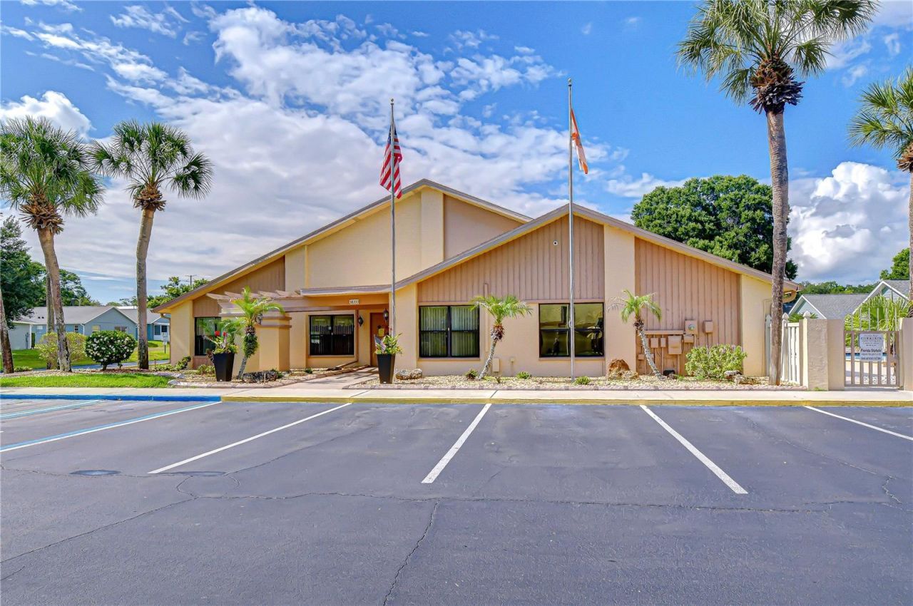 38235 Boxwood Drive , Unit 38235, Zephyrhills, FL 33542 Photo