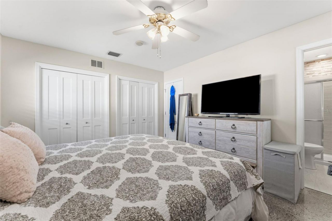 4810 Arrowwood Drive, Tampa, FL 33615 Photo