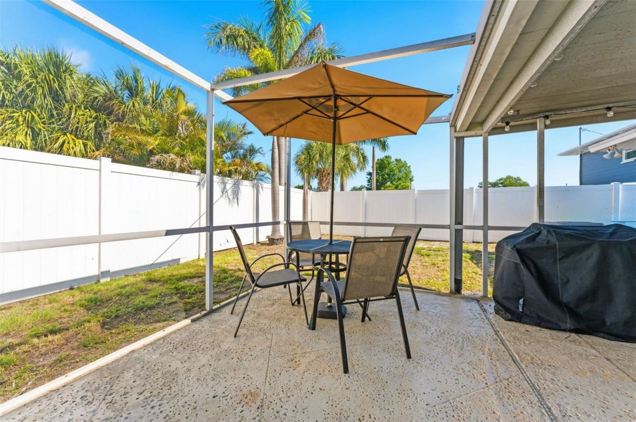 4810 Arrowwood Drive, Tampa, FL 33615 Photo