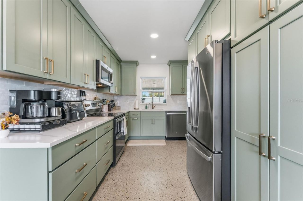 4810 Arrowwood Drive, Tampa, FL 33615 Photo