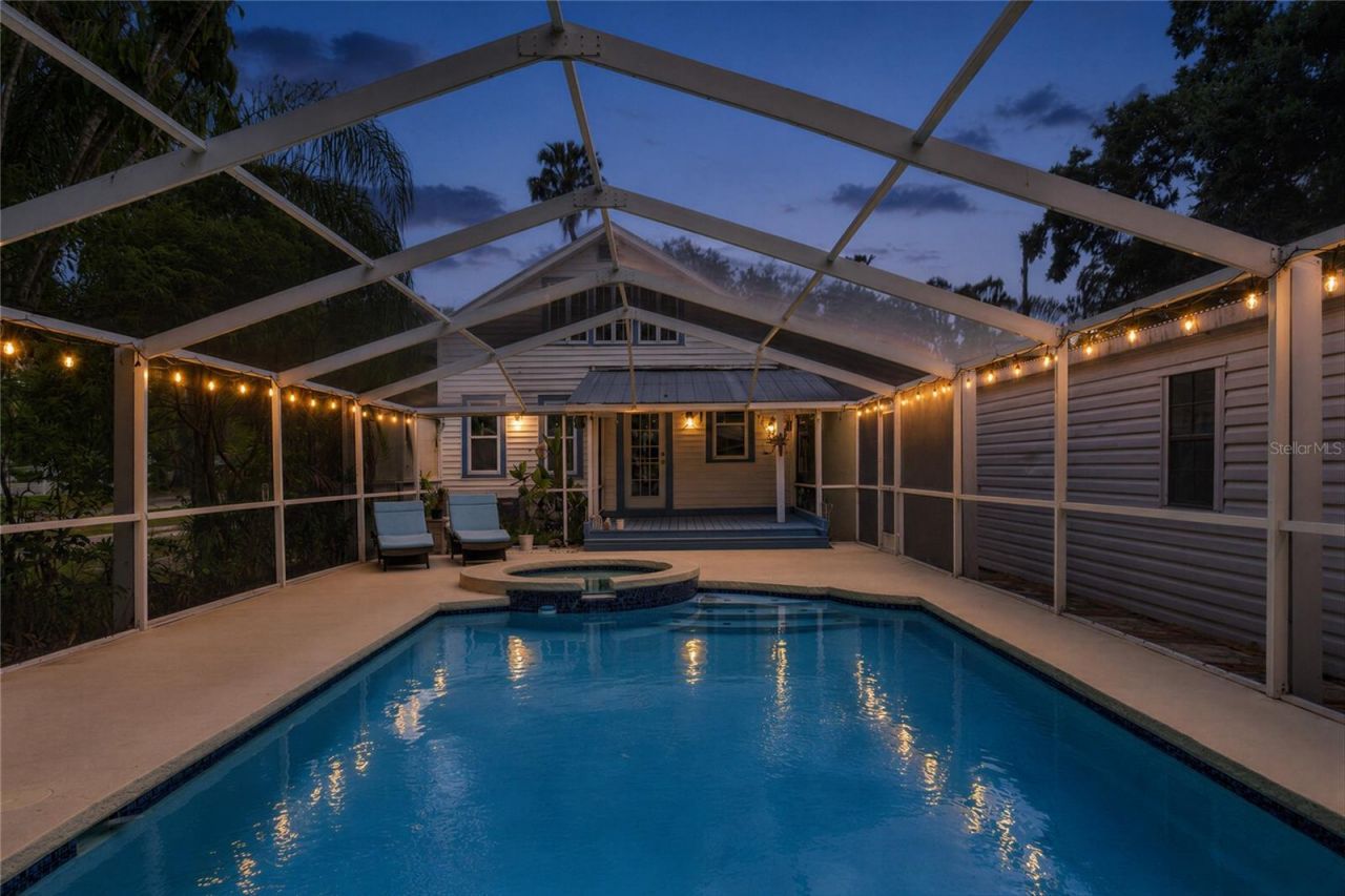 904 W Henry Avenue , Tampa, FL 33604 Photo