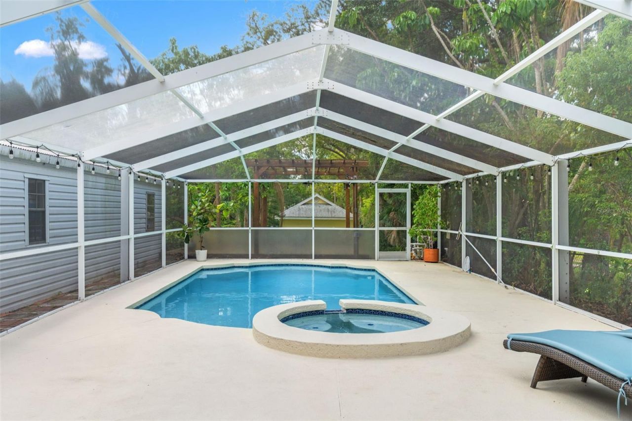 904 W Henry Avenue , Tampa, FL 33604 Photo