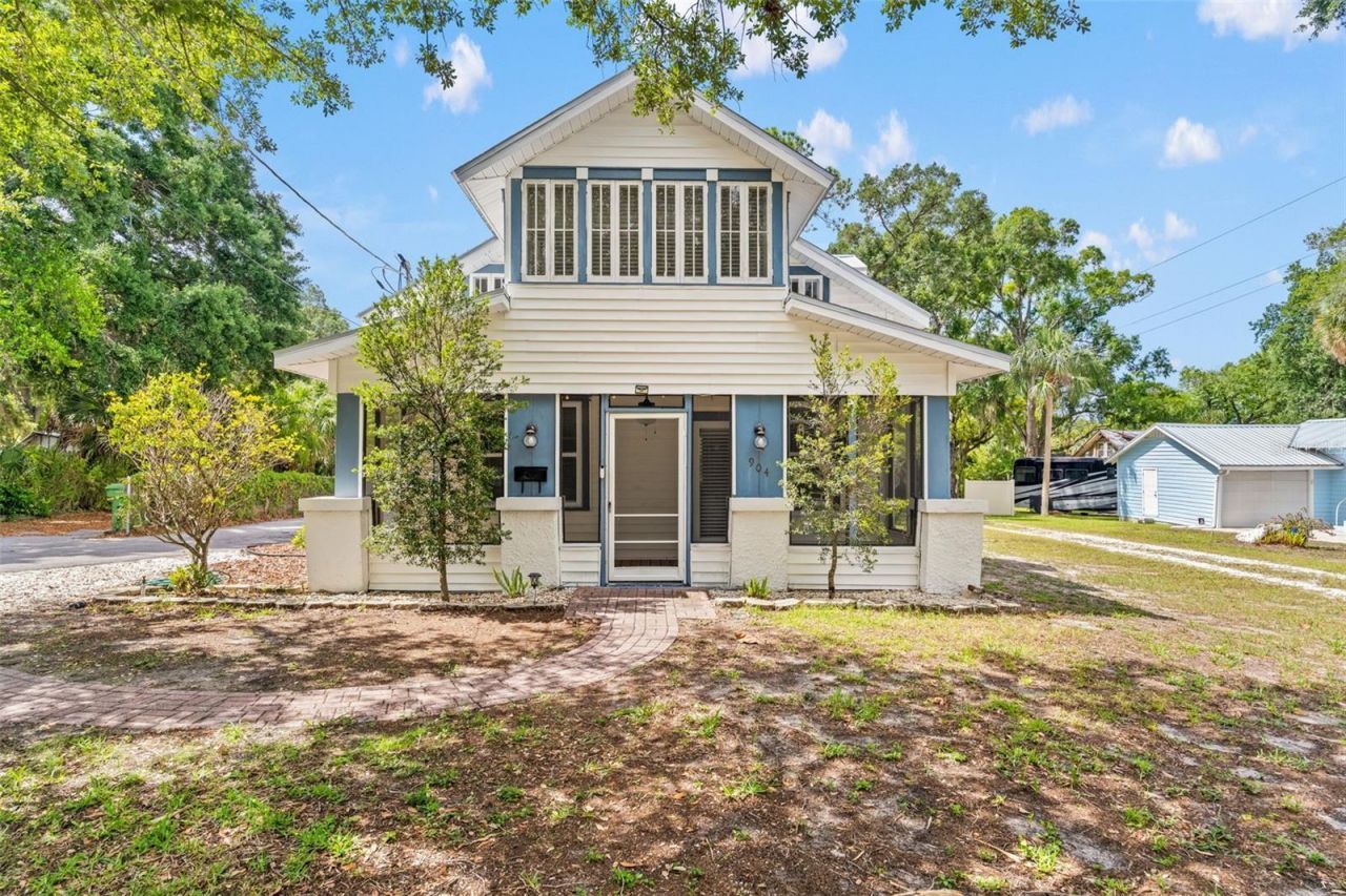 904 W Henry Avenue , Tampa, FL 33604 Photo
