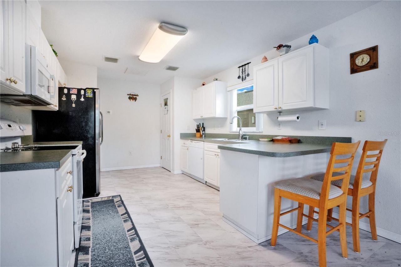 201 Golf Aire Boulevard, Haines City, FL 33844 Photo