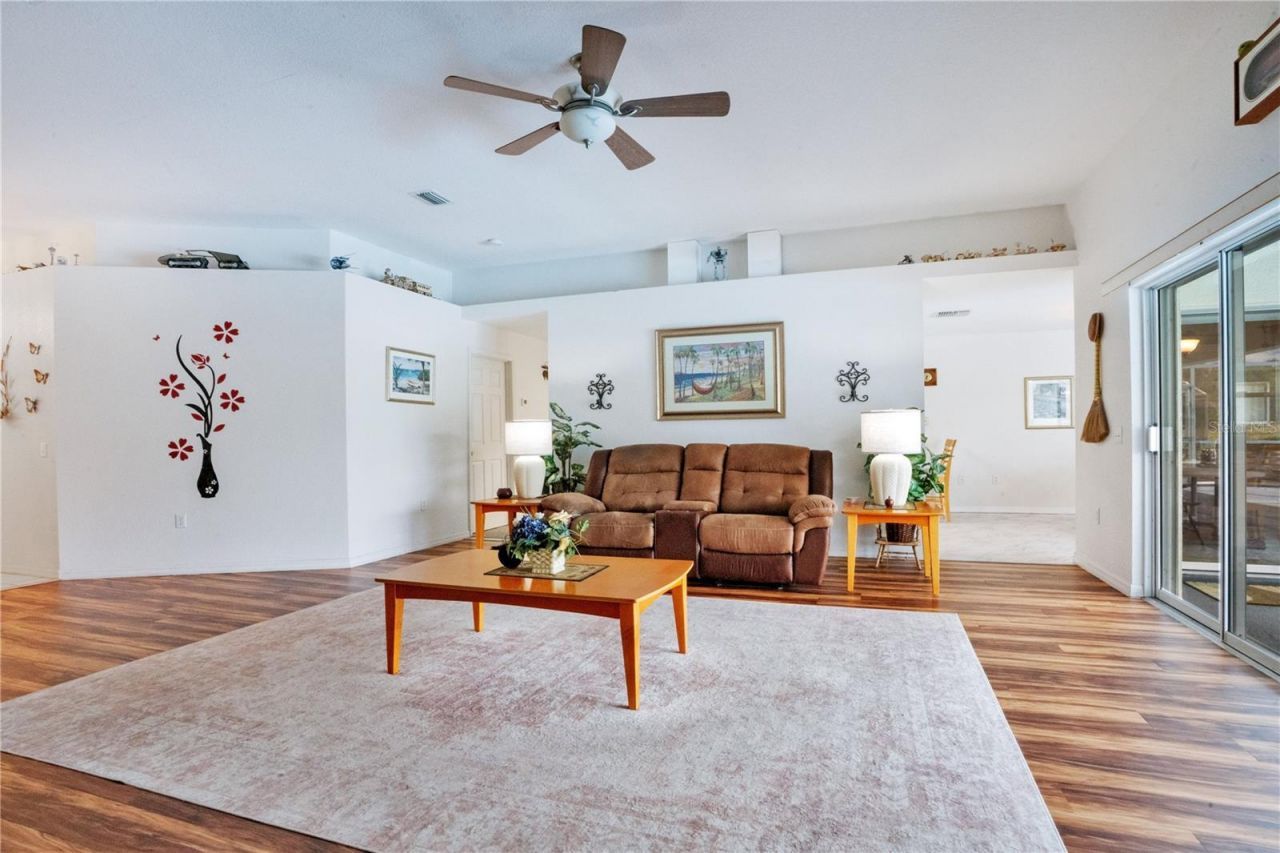 201 Golf Aire Boulevard, Haines City, FL 33844 Photo