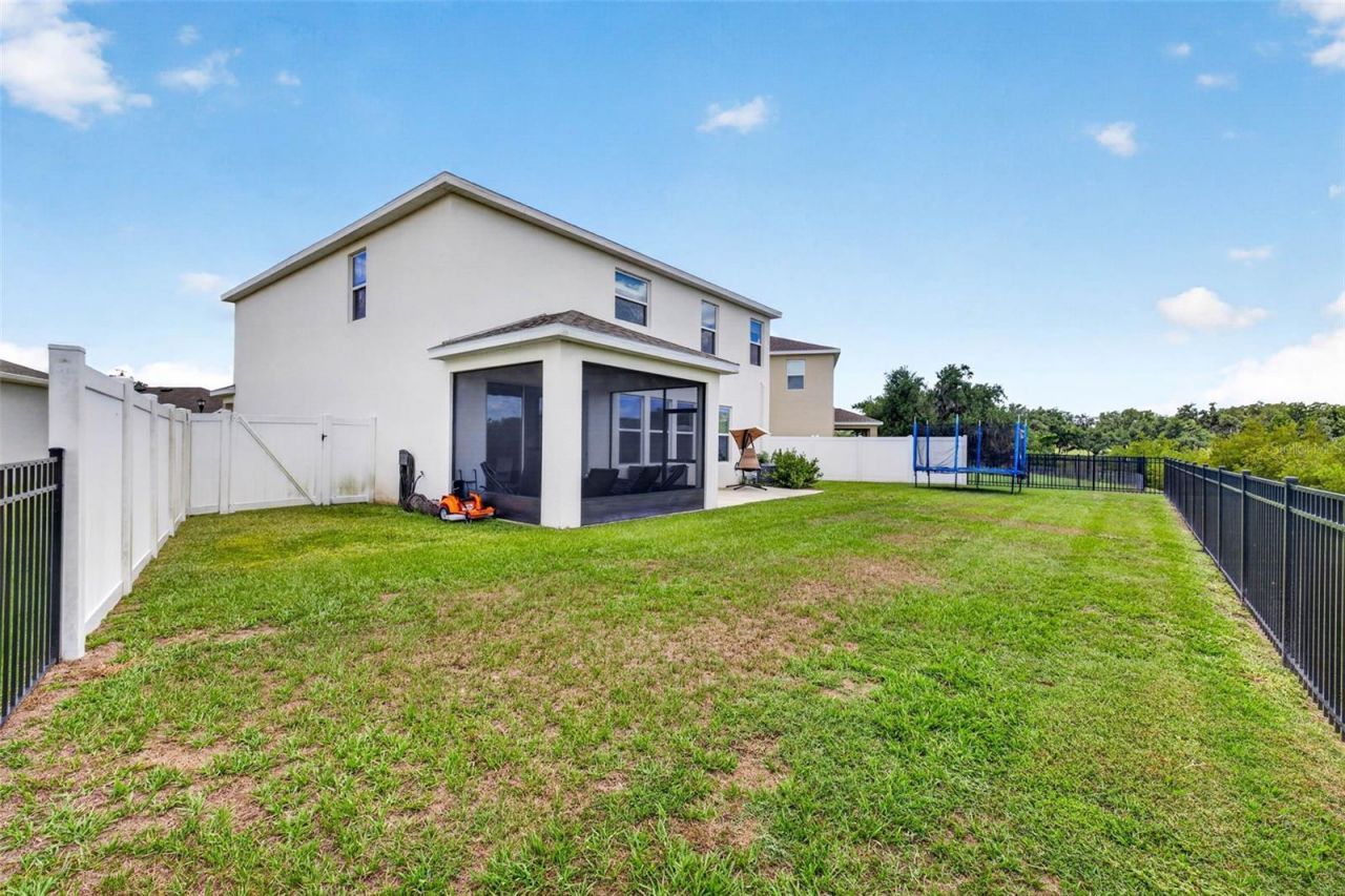 13793 Wineberry Drive , Dade City, FL 33525 Photo