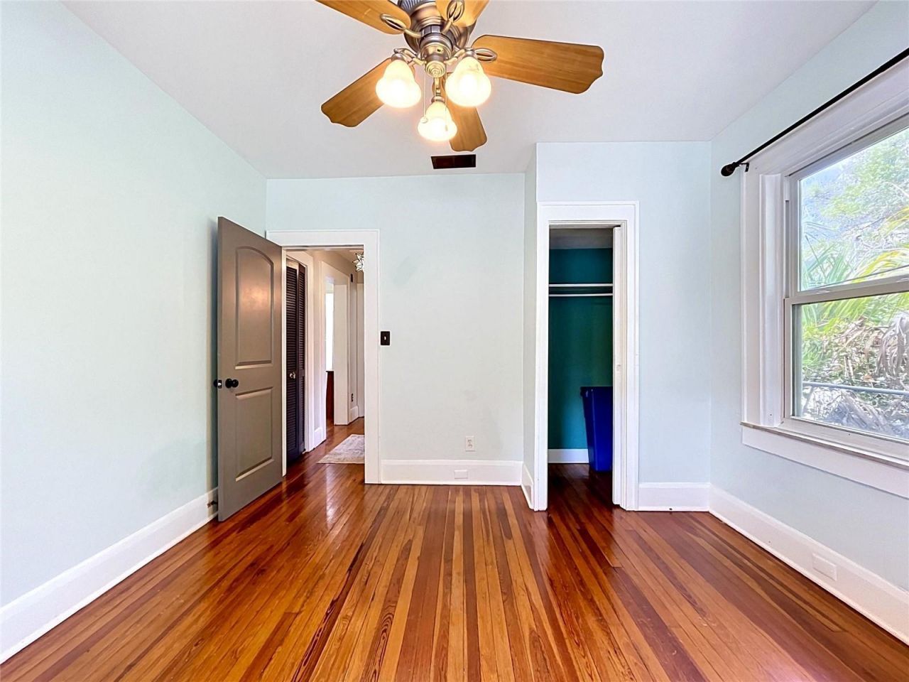 104 W Chelsea Street , Tampa, FL 33603 Photo