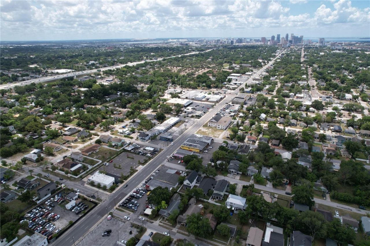 104 W Chelsea Street , Tampa, FL 33603 Photo