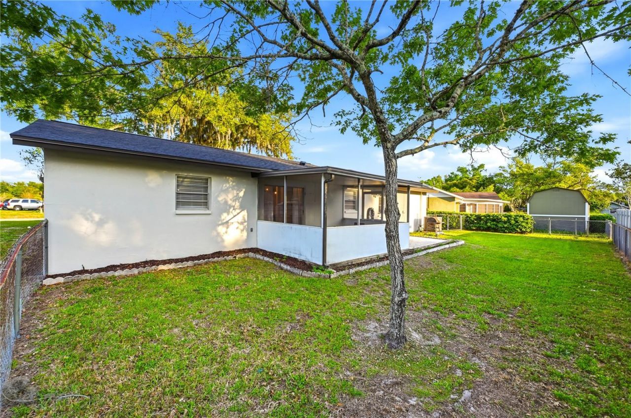 18320 Dolly Brook Lane , Lutz, FL 33549 Photo