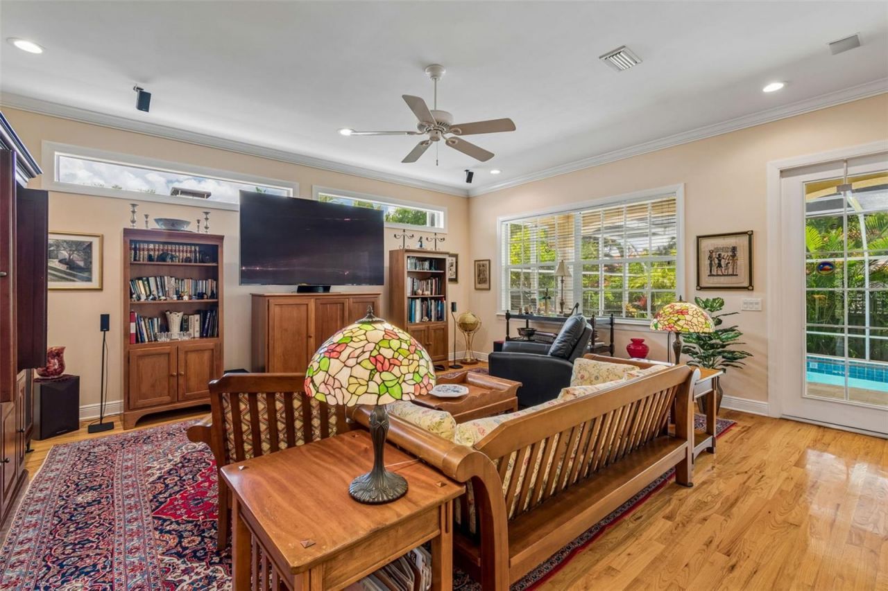 107 Bermuda Avenue , Tampa, FL 33606 Photo