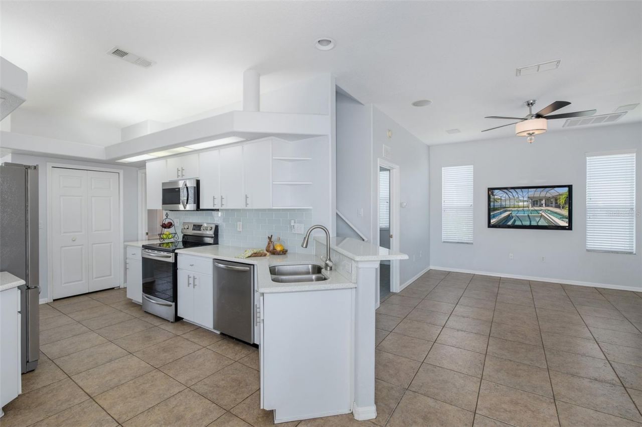 8918 Linebrook Drive , Trinity, FL 34655 Photo