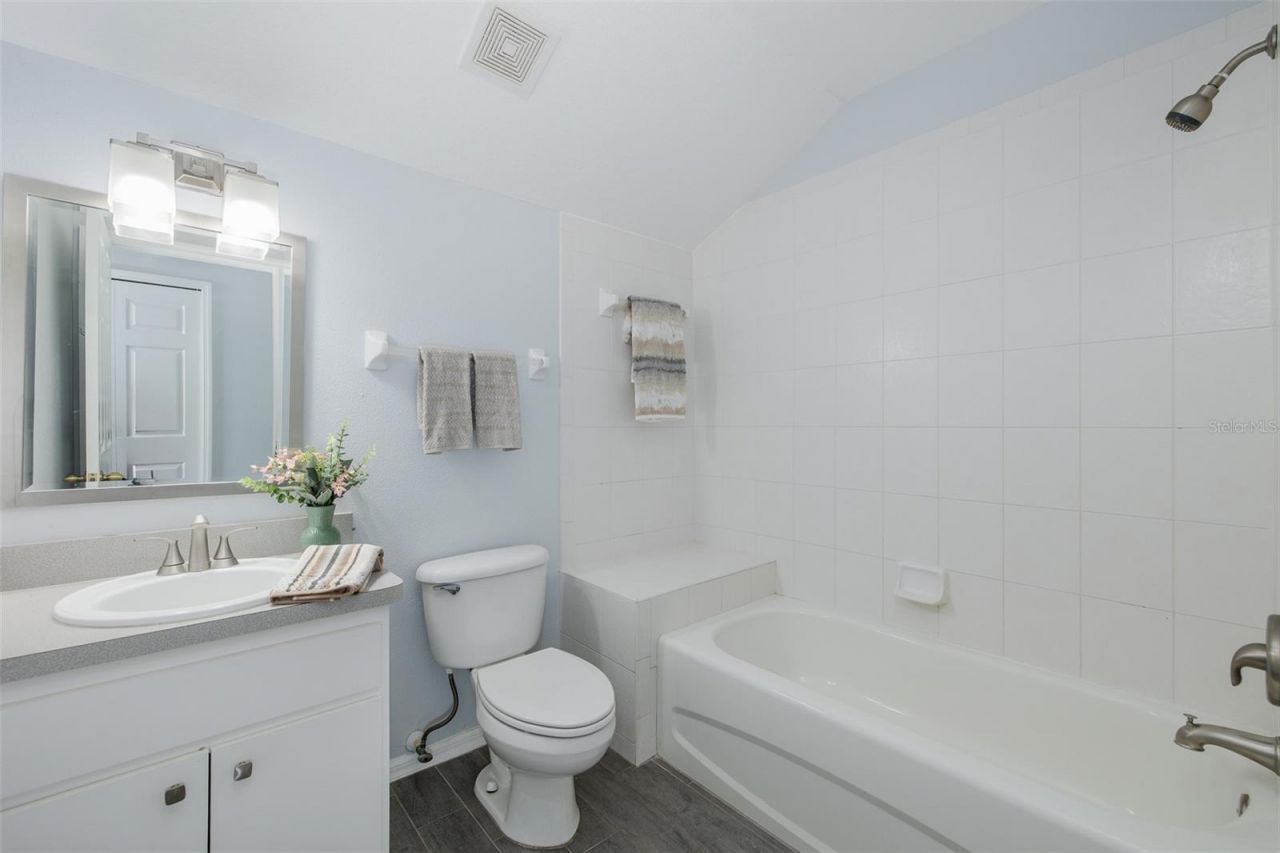 8918 Linebrook Drive , Trinity, FL 34655 Photo