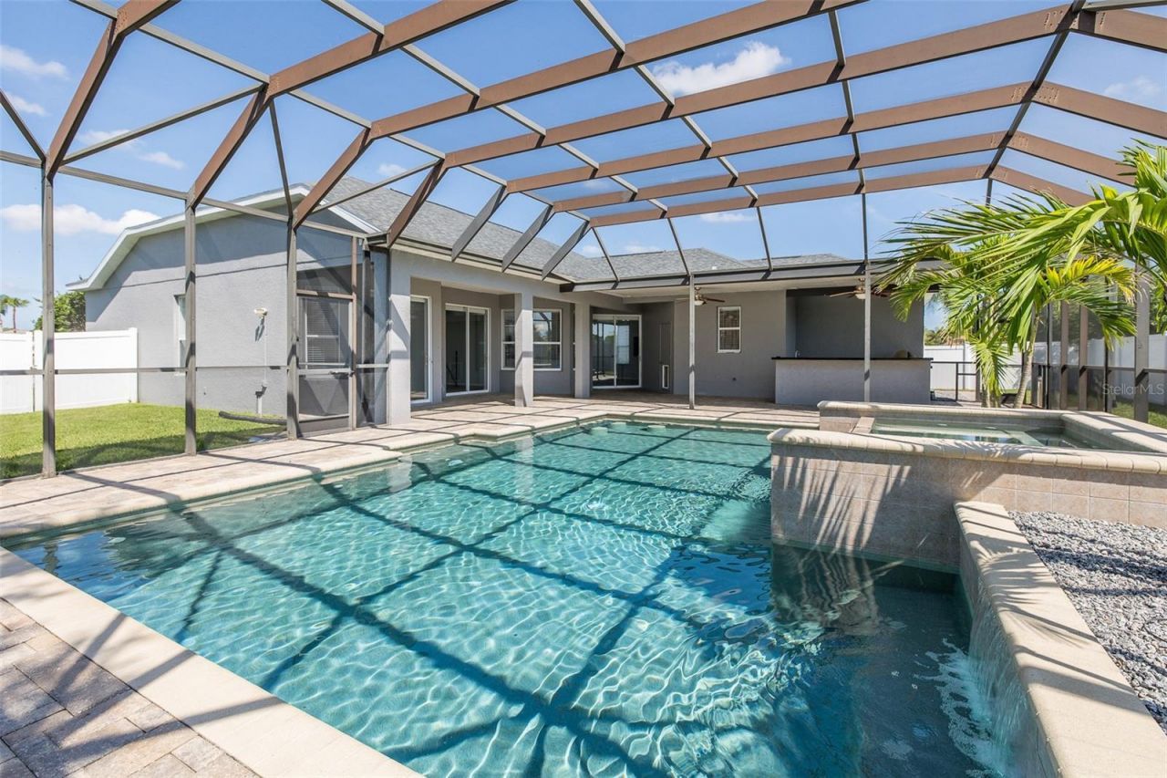 8918 Linebrook Drive , Trinity, FL 34655 Photo