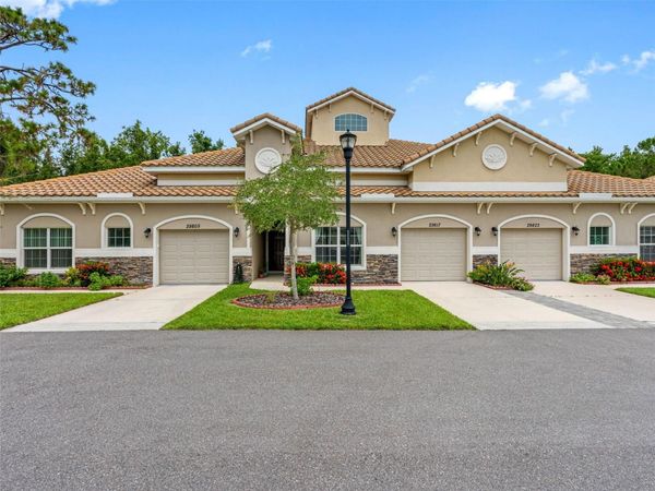 29817 GANGA WAY , WESLEY CHAPEL, FL 33543