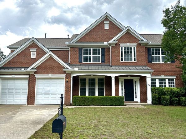 2074 Delaware Dr , Nolensville, TN 37135