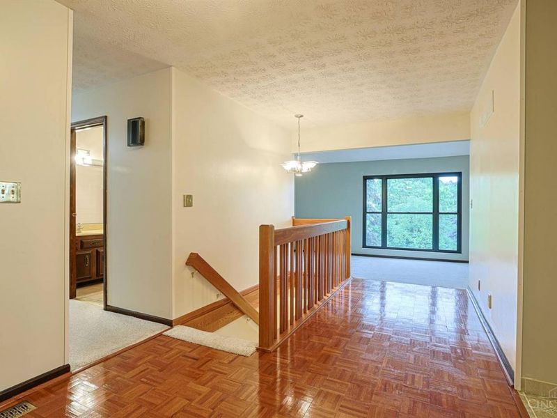 1289 Elizabeth Drive, Hamilton, OH 45013 Photo 4