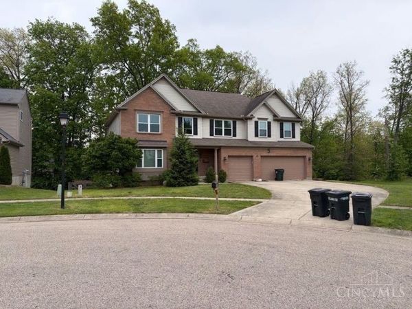 1076 Oak Forest Drive, Hamilton Twp, OH 45152