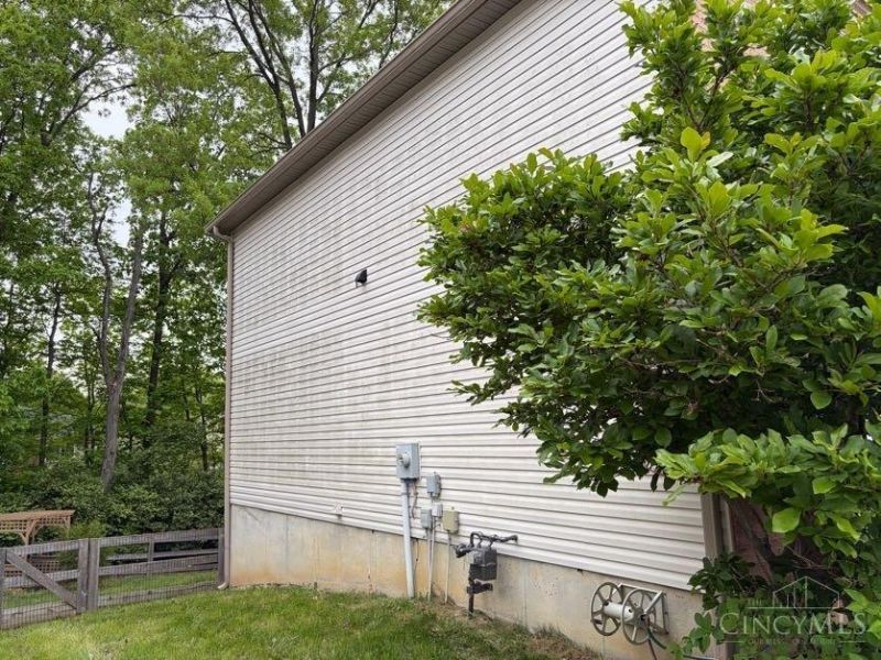 1076 Oak Forest Drive, Hamilton Twp, OH 45152 Photo 29