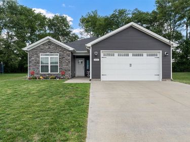 2045 Spring Lakes Circle , Bowling Green, KY 42104