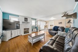 495 Barnwell Street photo 4