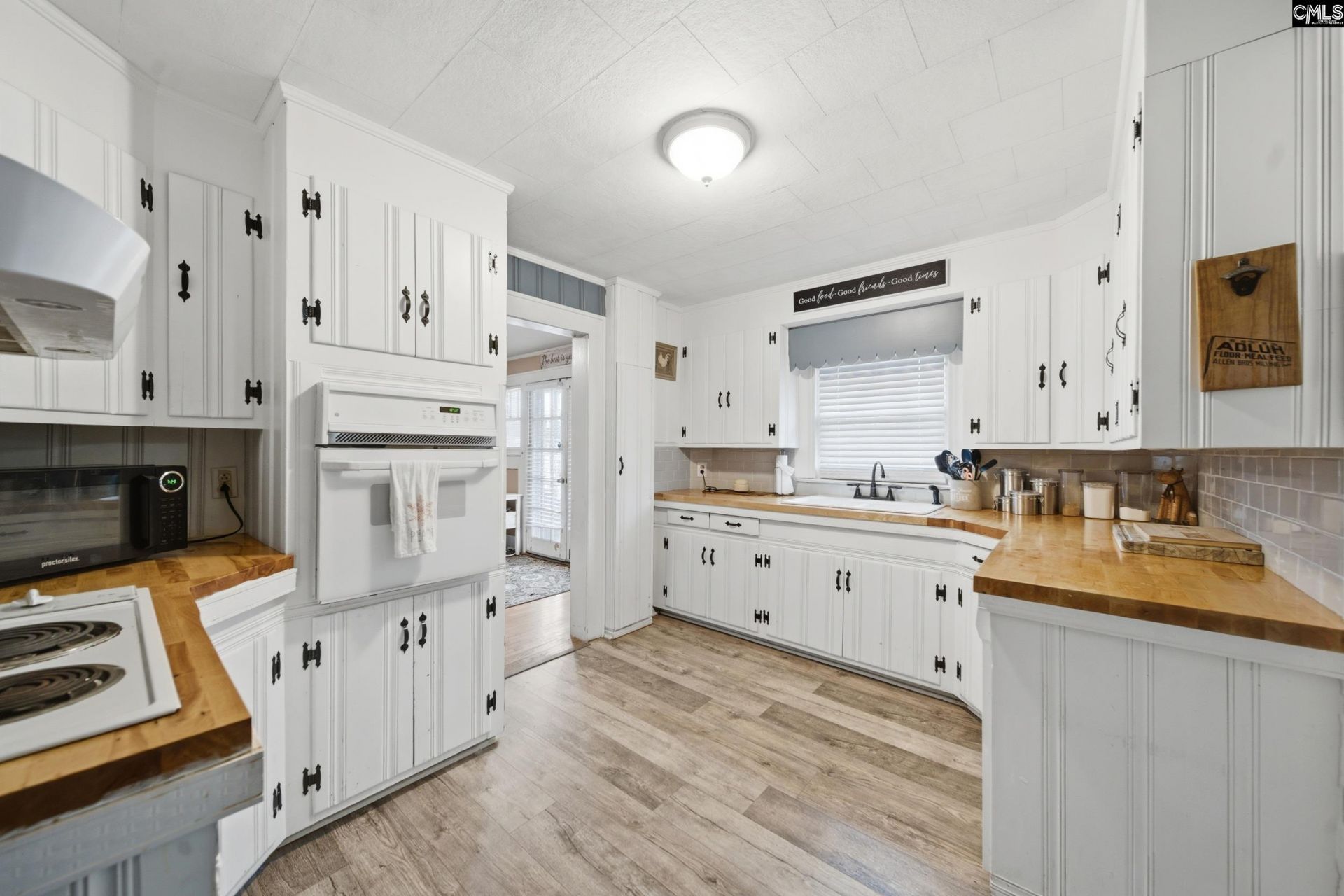 495 Barnwell Street Photo 7