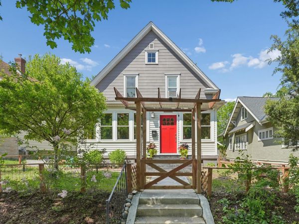 3828 S 11th Avenue S, Minneapolis, MN 55407